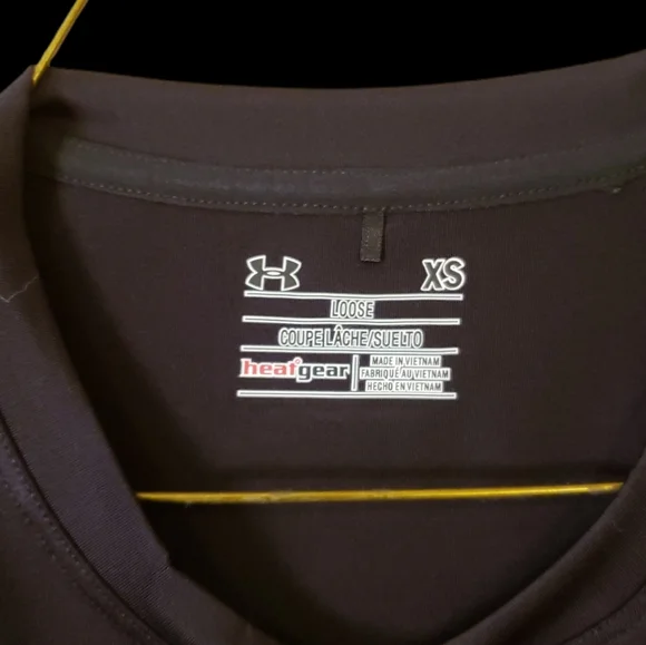 Under Armour Youth XS Star Wars Darth Vader Athletic Shirt - Picture 2 of 5